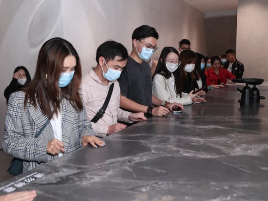 欧文莱陶瓷素色美学馆，羊盟新材料赋能设计佛山行