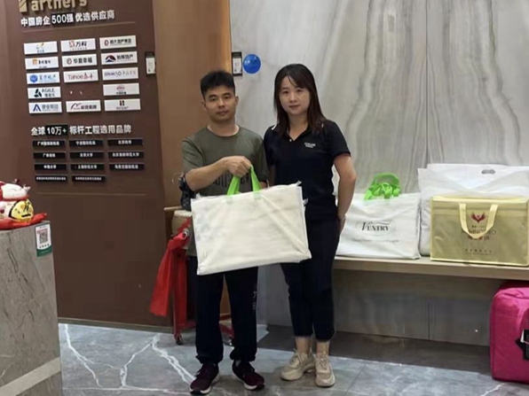 大板赢销丨梅州欧神诺廖小花：坚持优质服务，缔造美好人居！