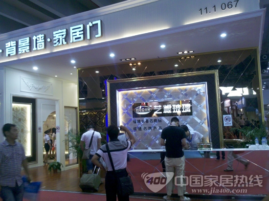 福州艺根广州建博展 移门与玻璃背景墙闪亮登场