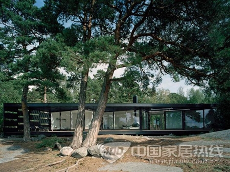 斯德哥尔摩玻璃别墅 沐浴在明媚的阳光中