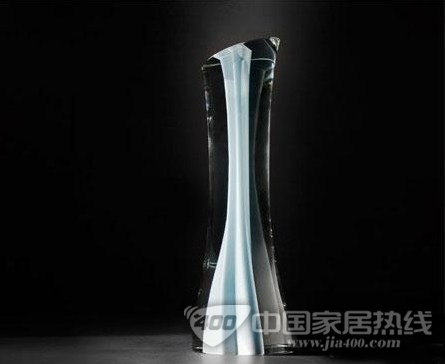 康宁玻璃博物馆展示熔融玻璃灵动之美