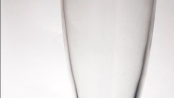 玻璃杯