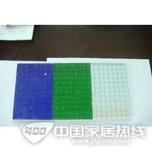 夹丝玻璃