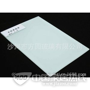 白色烤漆玻璃