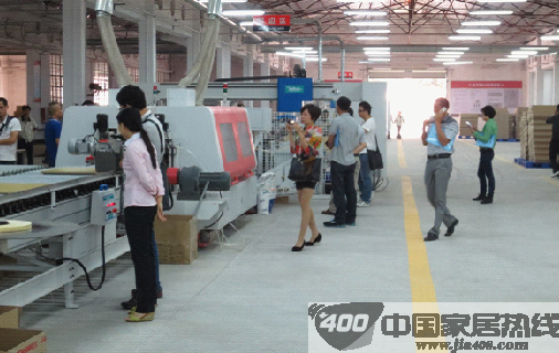 韩丽橱柜 橱柜封边决定甲醛含量高低