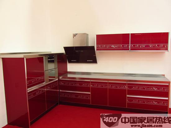 汇晶秀典：走品牌发展路线