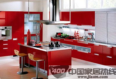 红色厨柜 欢庆新春 红火烹调生活正能量
