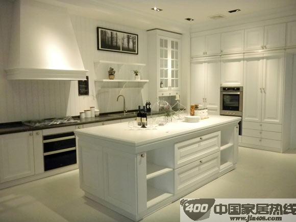 2013年大自然温莎堡 诚招橱柜衣柜经销商