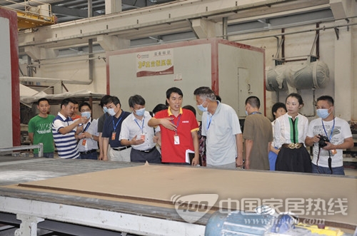 石英石工程施工标准交流会在中旗•赛凯隆隆重召开