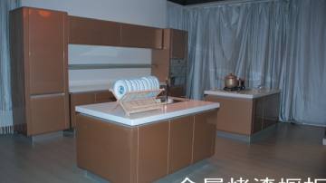 金属烤漆橱柜
