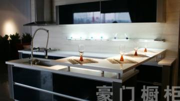 豪门橱柜