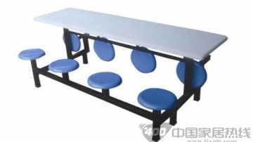 八人位餐桌椅