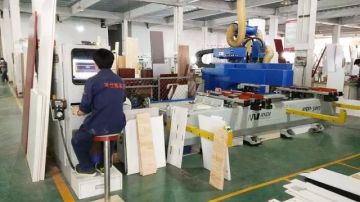 威斯诺整体橱柜、高档卡林芙模压板、圣仕隆UV板、艺术浮雕板，圣仕隆双饰面板、PET饰面板、圣仕隆石英石