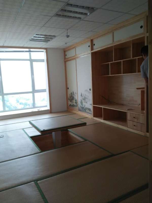 榻榻米、衣柜、橱柜