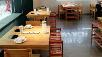 欣百恒餐饮火锅店家具1人1锅火锅餐桌餐椅全店整装定制