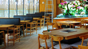 厦门欣百恒餐饮家具防火板台面火锅餐桌实木餐椅全店整装定制
