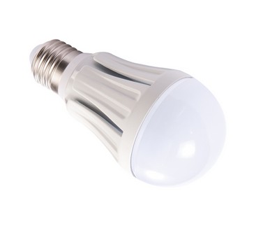 LED 球泡灯