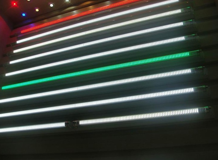 LED日光灯管