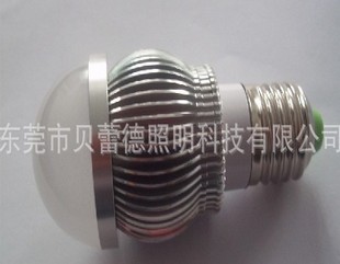LED球泡灯E27