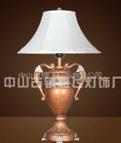 欧式复古树脂台灯