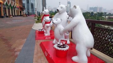 深圳雕塑 电影院商场广告代言人物卡通玻璃钢雕塑