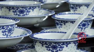 青花餐具定制陶瓷餐具定制