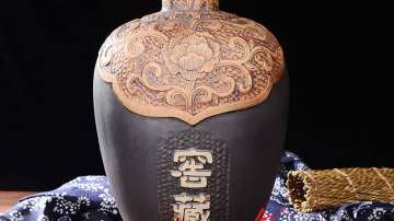 复古风酒坛定制厂家