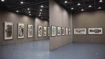 芯贵100型展览馆活动隔断