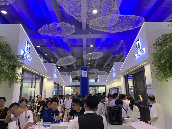 2019中国建博会（广州）| 皇派门窗邱文胜：加强终端品牌建设，满足消费者需求