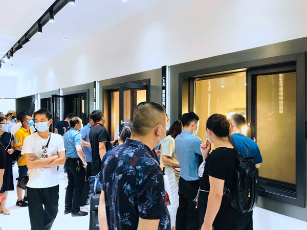 2020中国建博会（广州）丨轩尼斯门窗营销总监郭云义：打造实用性与美观性都十足的产品
