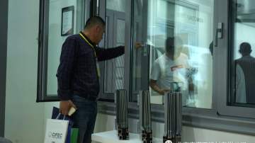 金刚网一体窗