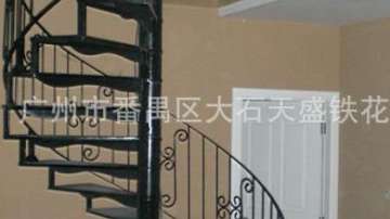 铁艺楼梯