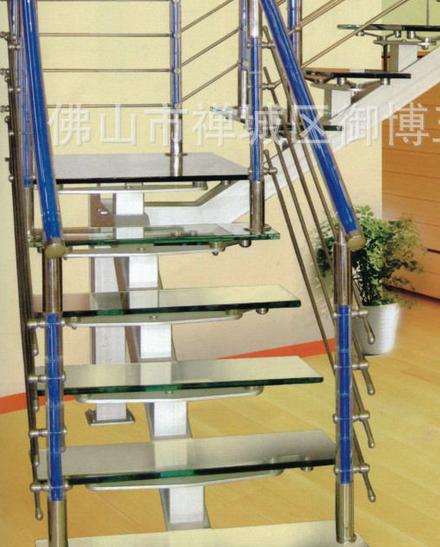 钢木楼梯