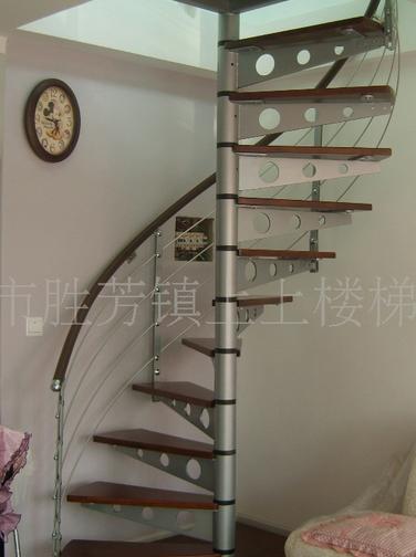 钢木楼梯