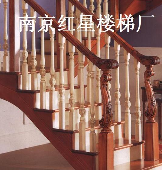 实木楼梯