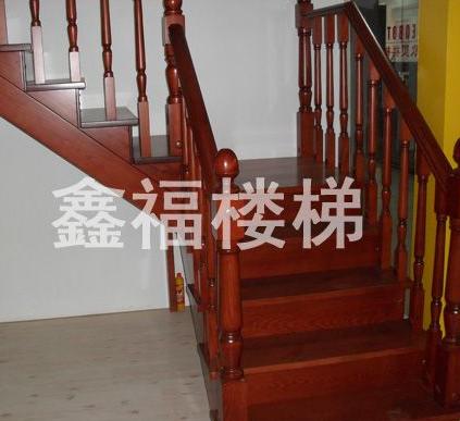 实木楼梯