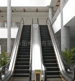 电梯