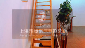 禾步楼梯