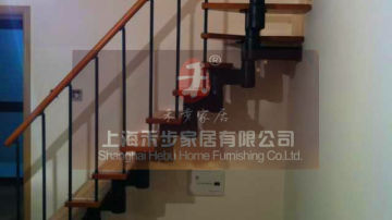 禾步楼梯
