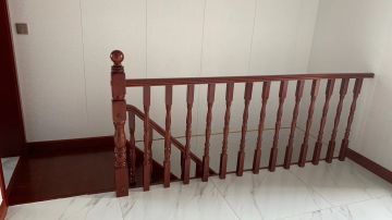安徽楼梯逸晟楼梯之成品家用实木楼梯