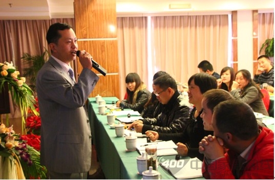 春天召开“创造感动，签动春天”华东区经销商培训会 