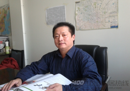 “多条腿走路”，英迈阔步2012