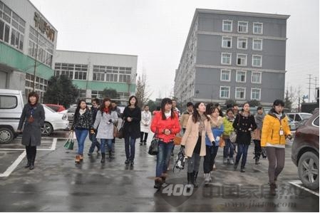 西南科技大学  应届毕业生 参观千川木门