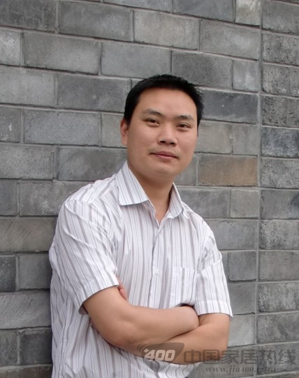 欧帆总经理周勇与慧亚牵手恭祝广大经销商新年吉祥如意