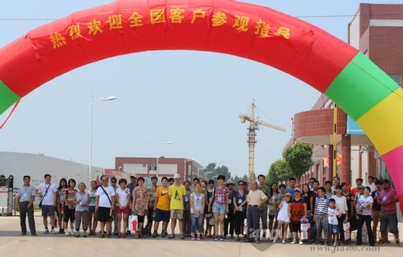 终端客户工厂行 半天让你成为木门专家