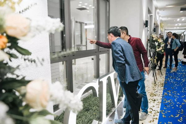 CIVRO希洛系统门窗形象升级,开启福州门窗大时代