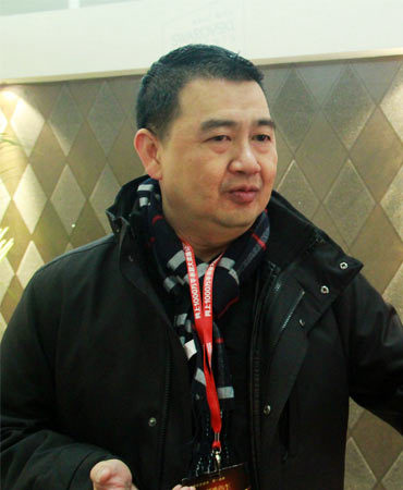 优丽奇墙纸梁宝福