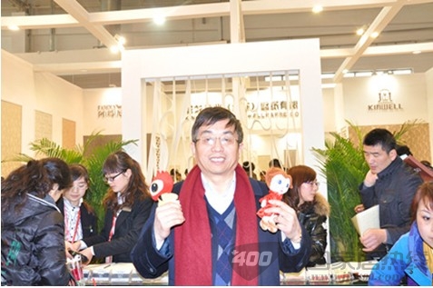 金戈炜业墙纸厂家：新组销售渠道 推广全新品牌