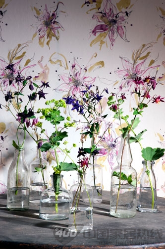 当墙纸印花遇上真花,会擦出什么火花? 当墙纸印花遇上真花,会擦出什么火花?