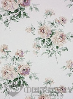 碎花墙纸打造背景墙 让你坐在花园中看电视